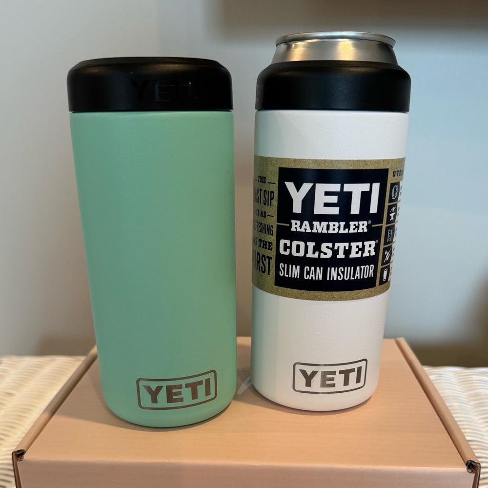 YETI Rambler Colster Slim Can Duo in White🤍 and Seafoam 🩵 Fits 12 oz slim cans